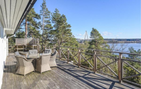 Stunning home in Uddevalla with WiFi and 2 Bedrooms